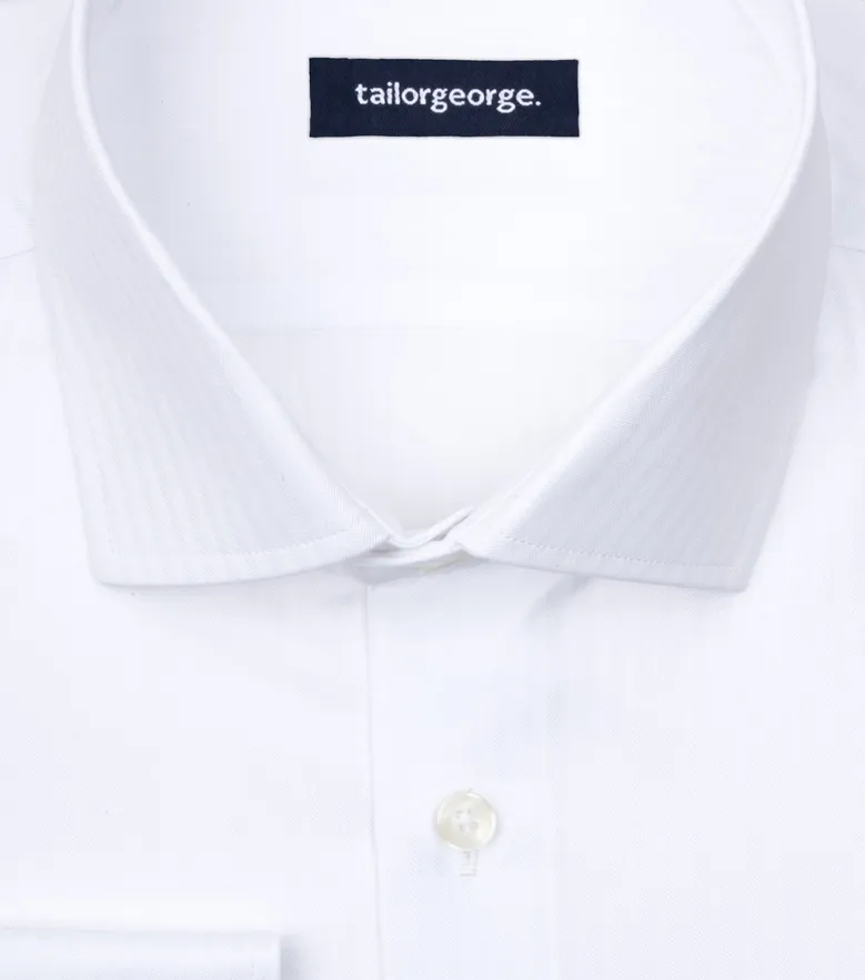 Chemise en chevron uni blanc facile à repasser