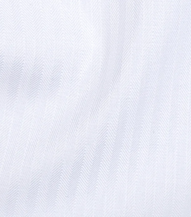 Chemise en chevron uni blanc facile à repasser