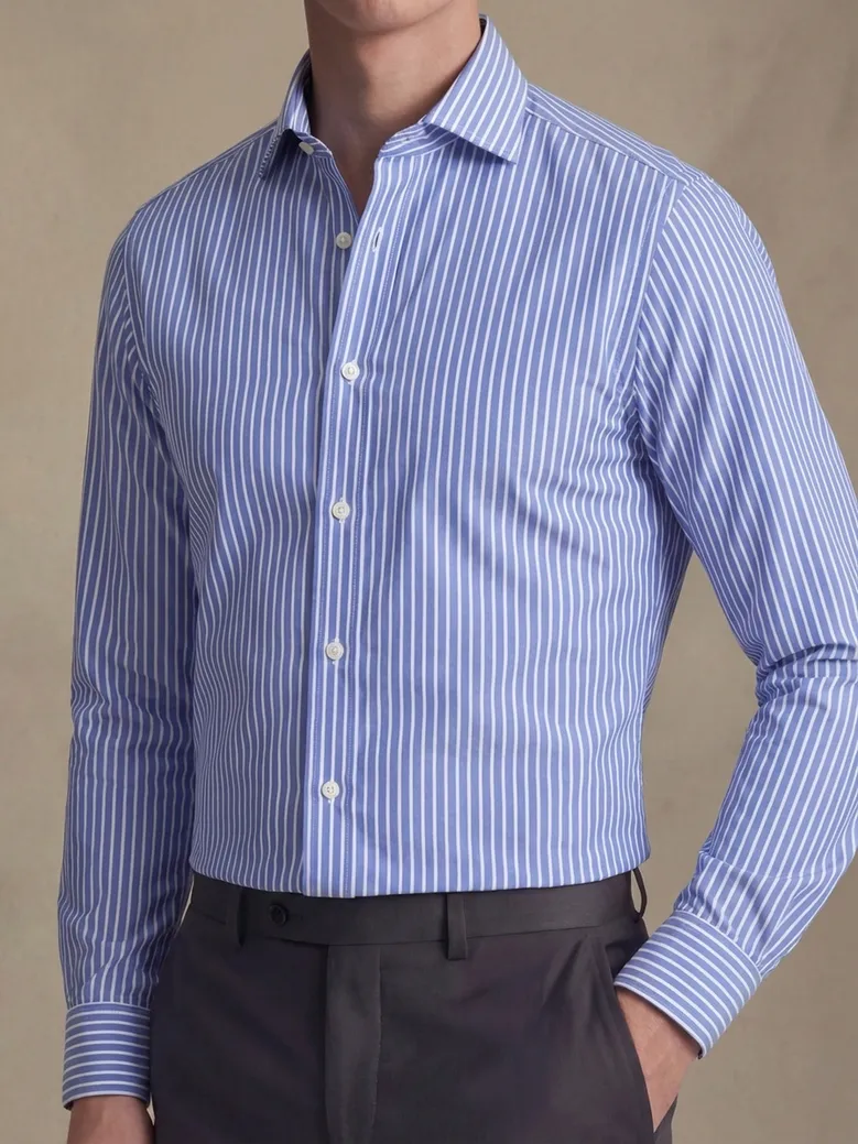 Chemise en popeline à rayures bleues