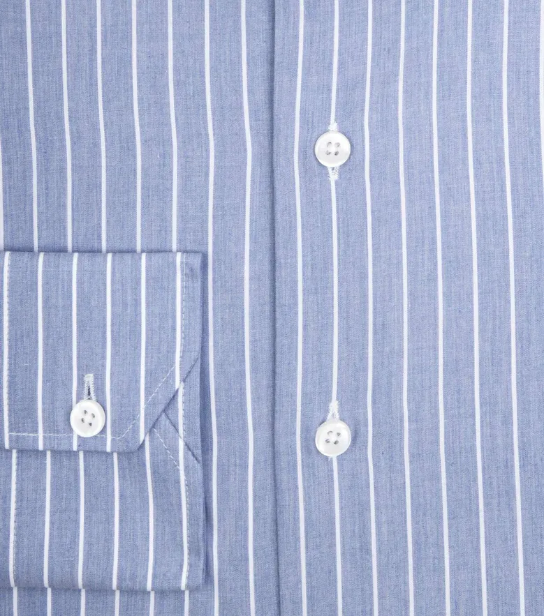 Chemise en popeline à rayures bleues délavées