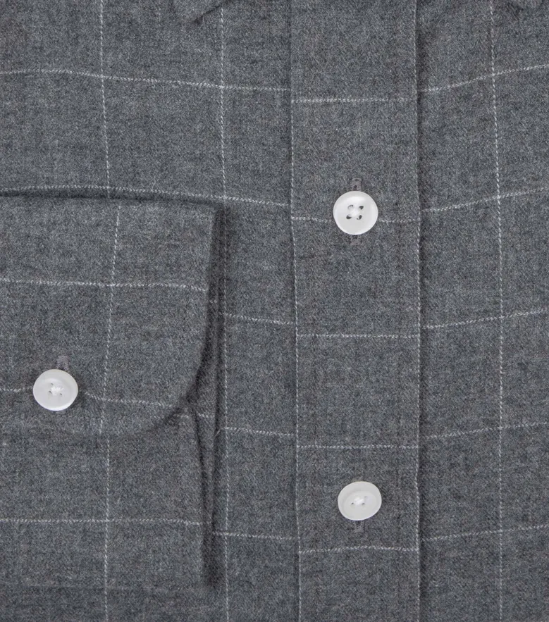 Chemise en flanelle à grands carreaux gris