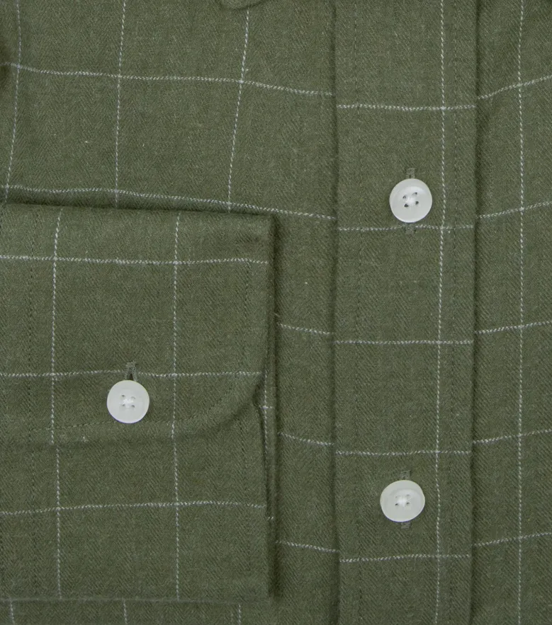 Chemise en flanelle légère et douce