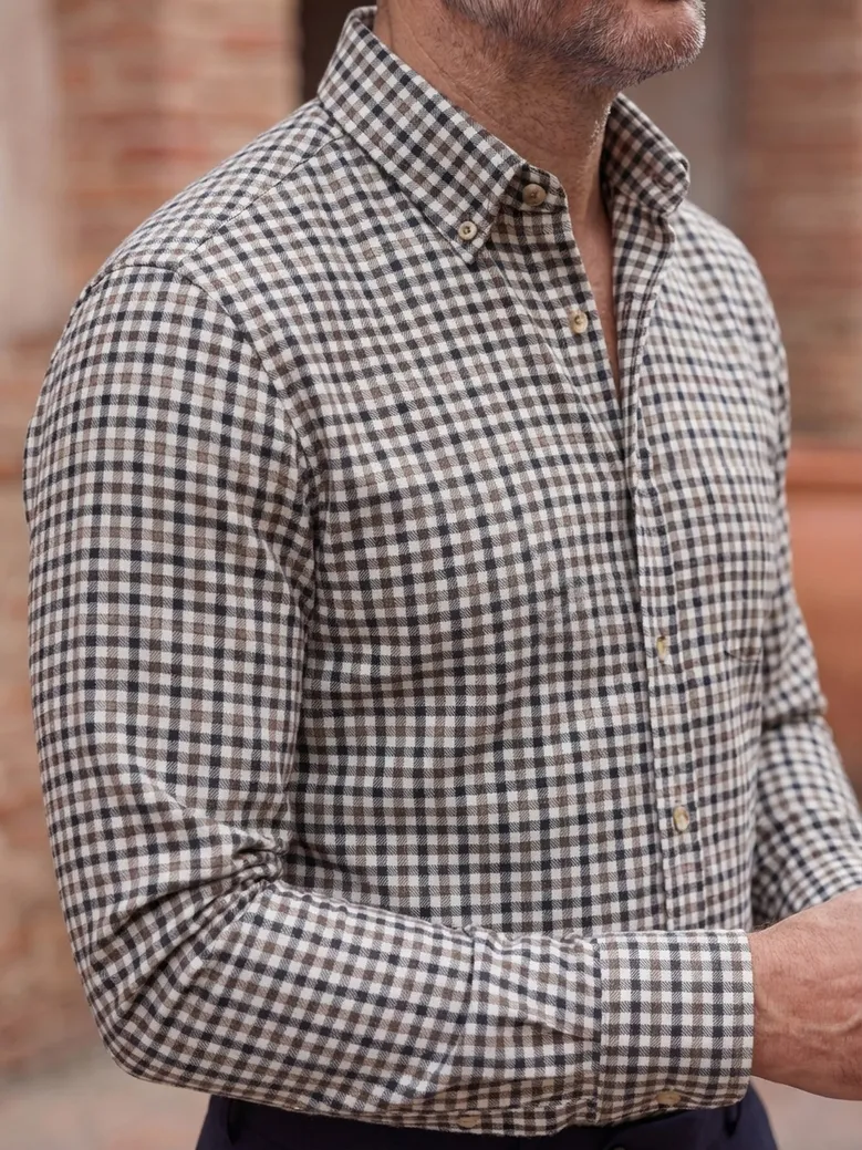 Chemise en flanelle à carreaux marron