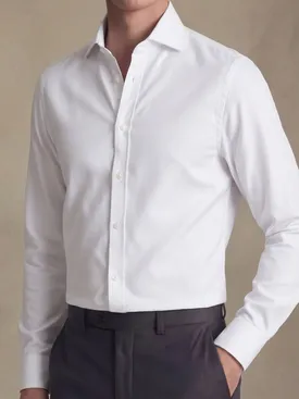 Gemakkelijk te strijken effen wit twill overhemd